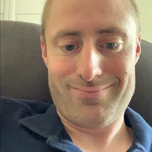 Meet your Posher, Derek